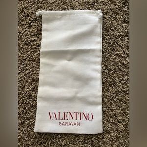 Designer Valentino Garavani Shoe 👠 Dust bag